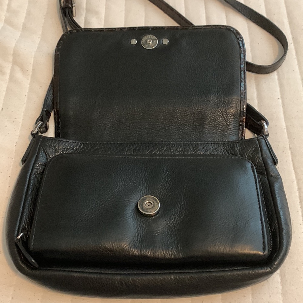 Brighton Small Crossbody Bag with cards holder - Picture 5 of 14